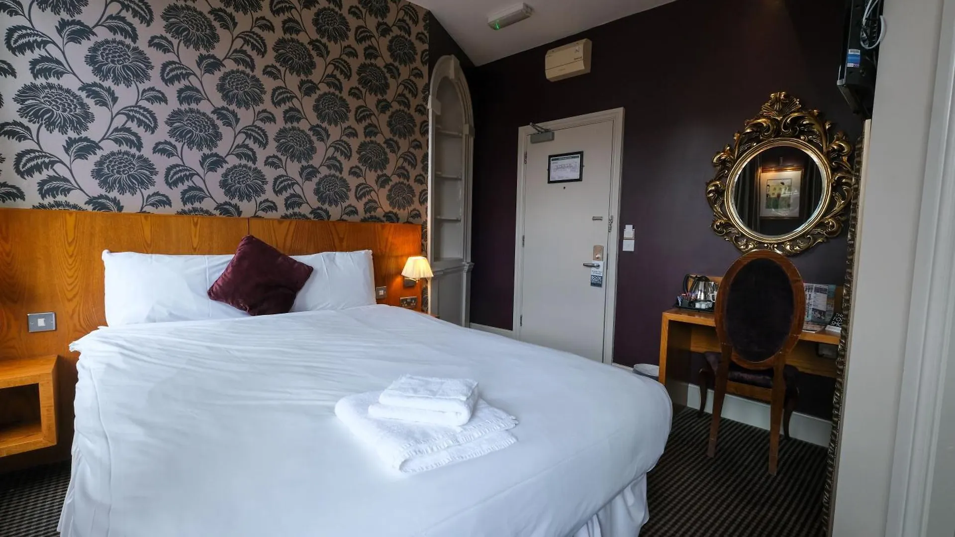 The Unicorn Hotel Wetherspoon リポン イギリス